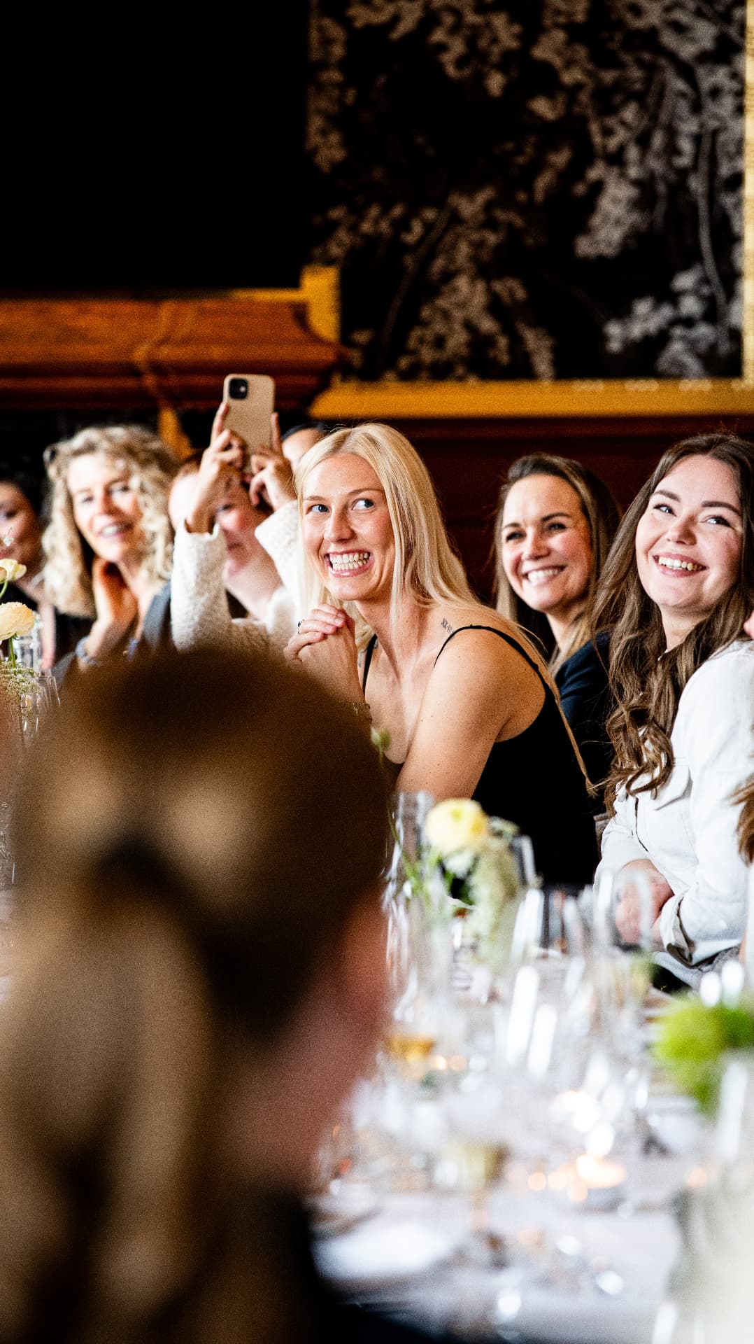 Creators fra communityet samlet til middag til in person event